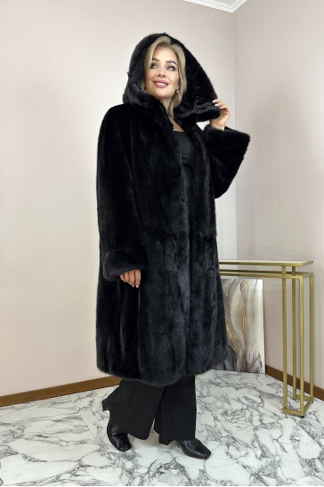 Шуба из норки с капюшоном