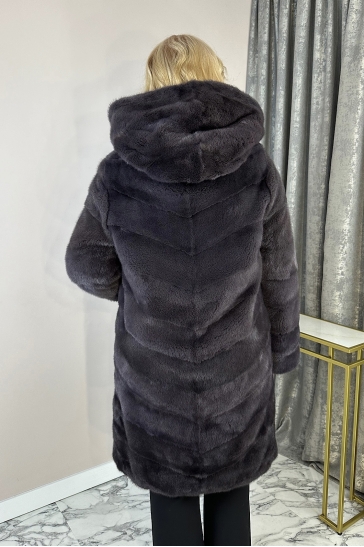 Шуба из норки с капюшоном